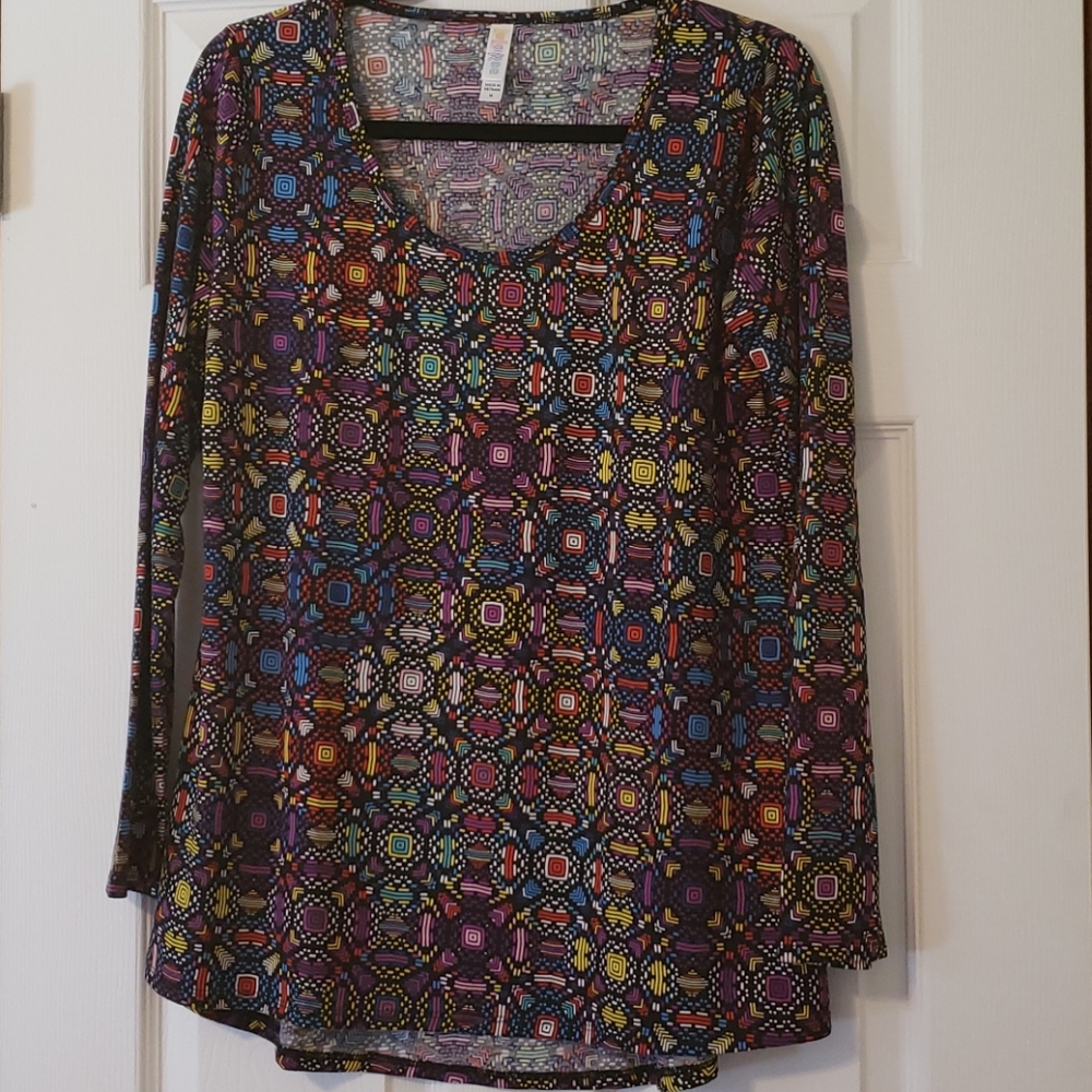 LulaRoe NWOT Lynnae L/S Size Medium